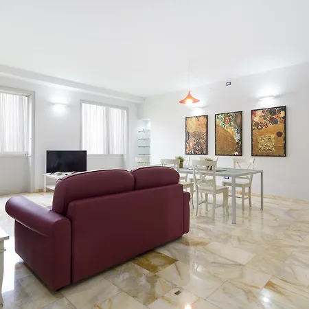 Primopiano - Rg12 Apartman